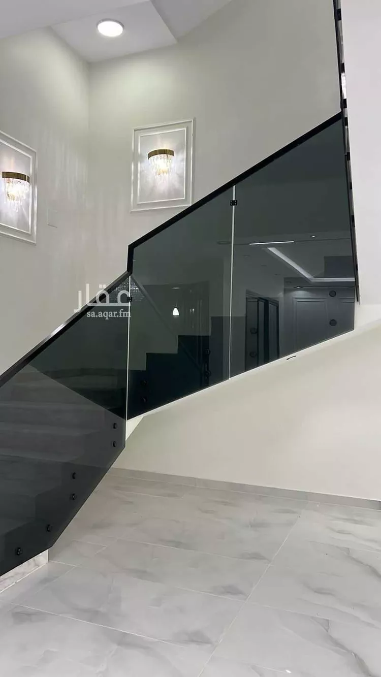 عمارة للبيع في شارع رقم 236, حي ظهرة لبن, مدينة الرياض, منطقة الرياض صورة 3