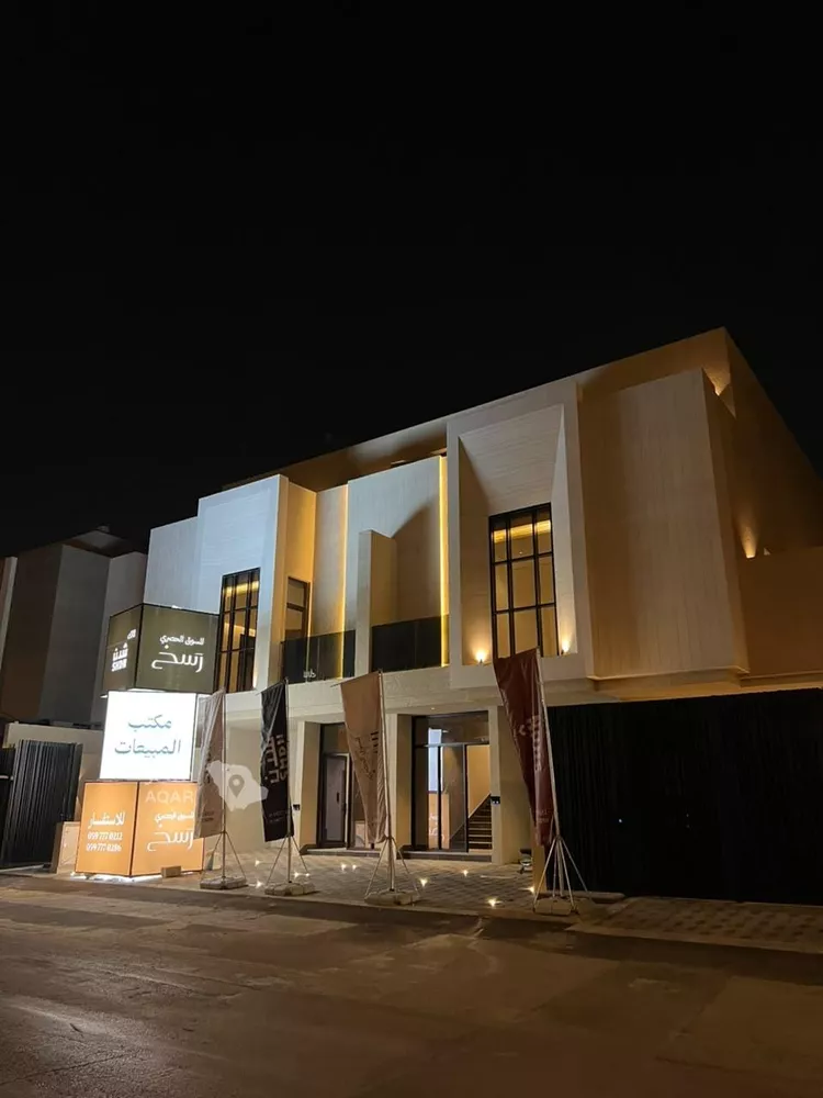 دور للبيع في شارع رويضة سدير, حي الملك فهد, مدينة الرياض, منطقة الرياض 2