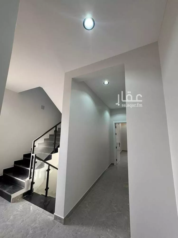 فيلا للبيع في شارع الكتاب , حي السعادة, مدينة الرياض, منطقة الرياض صورة 5