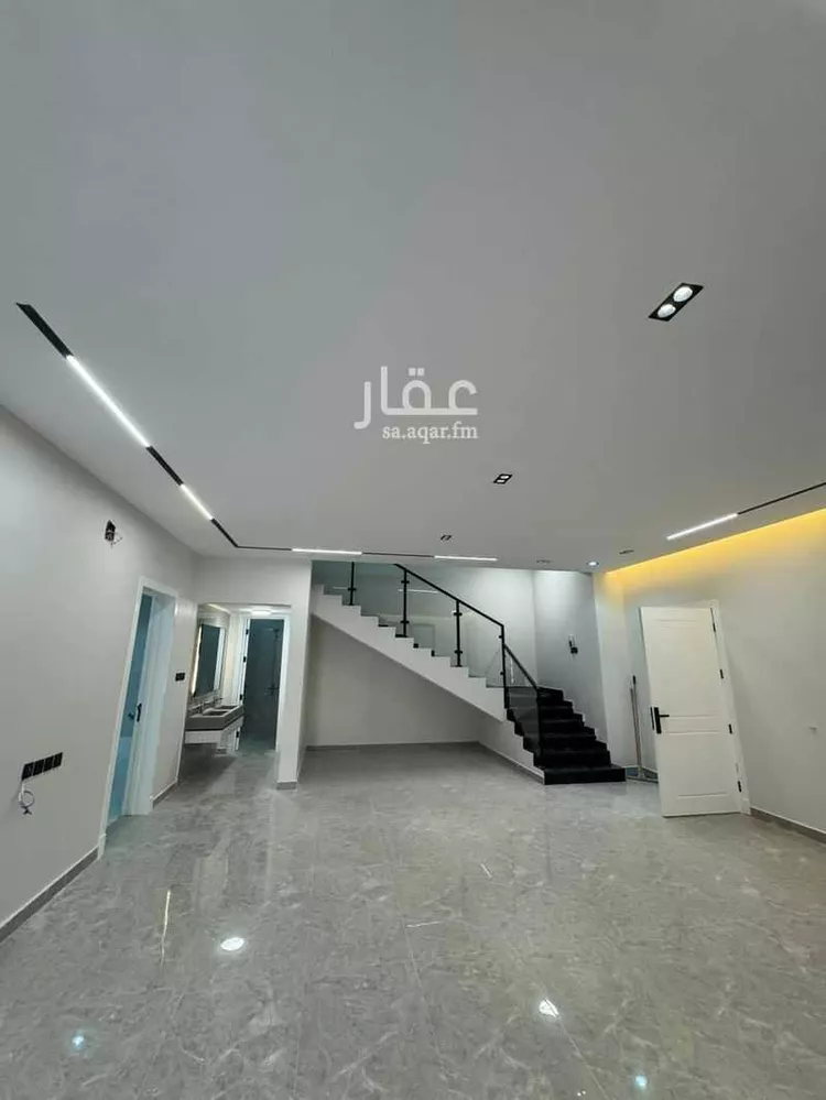 فيلا للبيع في شارع الكتاب , حي السعادة, مدينة الرياض, منطقة الرياض صورة 3