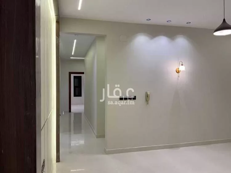 شقة للبيع في شارع ابي حليمة الكاتب, حي السويس 2, مدينة جازان, منطقة جازان صورة 3