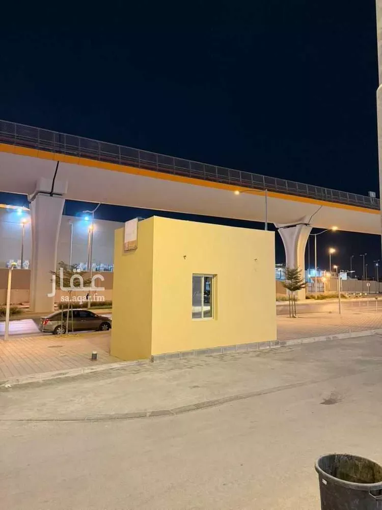 Shop for Rent in Riyadh Al Uraija Al Wusta صورة 3