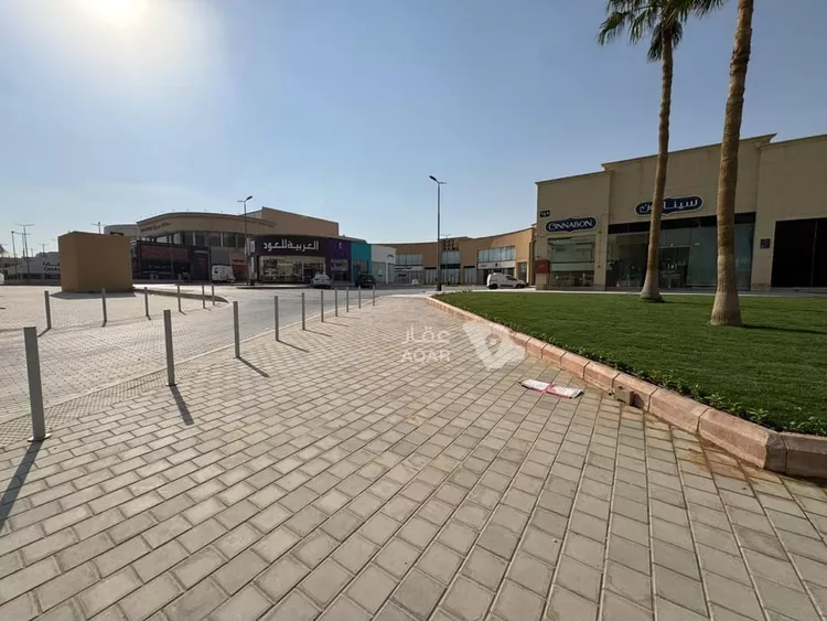 Shop for Rent in Riyadh Al Uraija Al Wusta