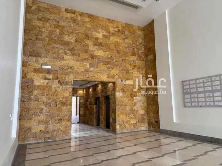 مكتب تجاري للإيجار في شارع الامير سعود بن عبدالله بن جلوي, حي القيروان, مدينة الرياض, منطقة الرياض صورة 2