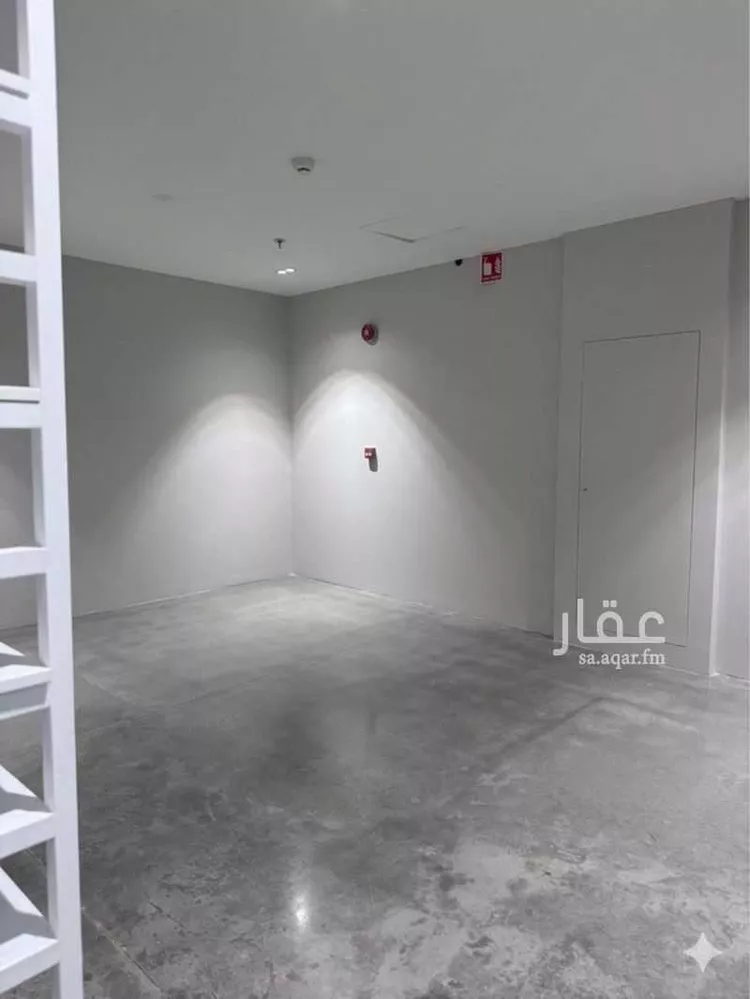 محل للإيجار في شارع الامير سعود بن عبدالله بن جلوي, حي القيروان, مدينة الرياض, منطقة الرياض صورة 5
