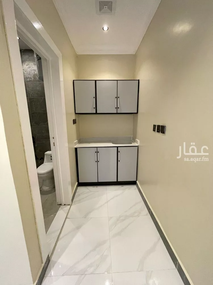 شقة للإيجار في شارع يوسف بن الطفيل, حي العليا, مدينة الرياض, منطقة الرياض