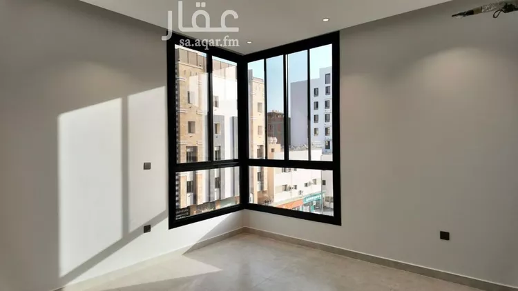 شقة للبيع في شارع كنوز العلم, حي السلامة, مدينة جدة, منطقة مكة المكرمة 9