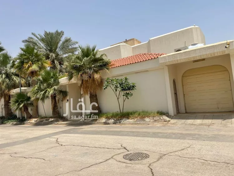 فيلا للبيع في شارع ابن جرير الطبري, حي نمار, مدينة الرياض, منطقة الرياض