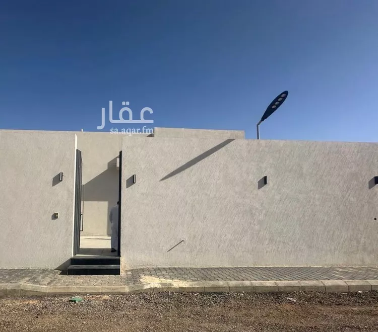 Floor for Sale in Al Majmaah Ar Rawdah