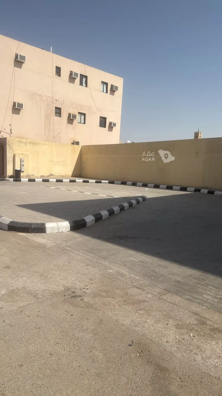 أرض للإيجار في شارع خديجة بنت خويلد, حي طويق, مدينة الرياض, منطقة الرياض 3