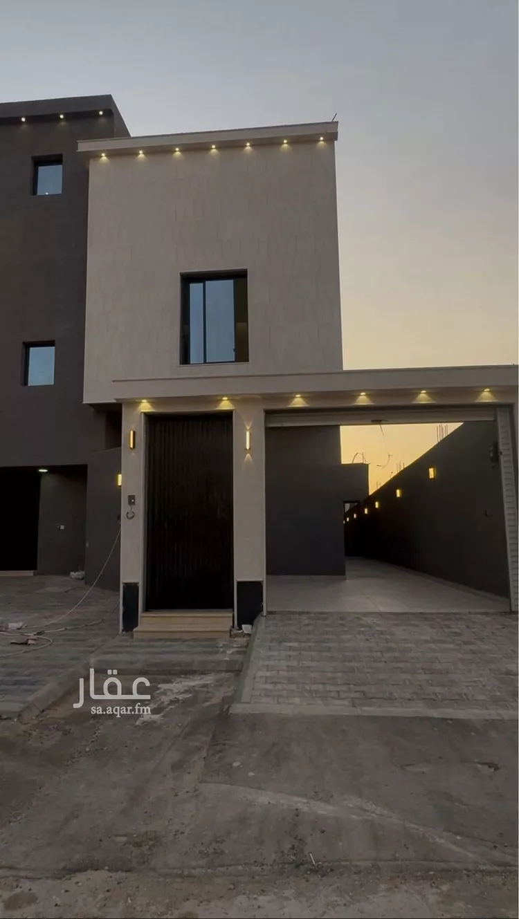 دور للبيع في شارع الحارث بن عبدالرحمن, حي عكاظ, مدينة الرياض, منطقة الرياض صورة 2
