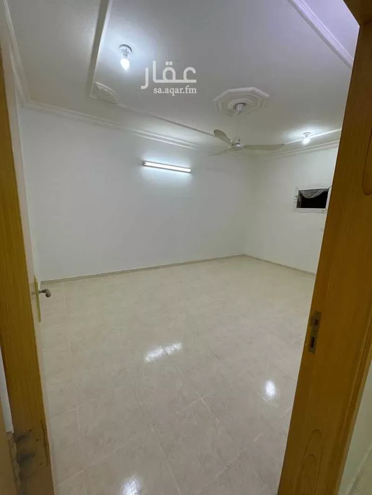 شقة للإيجار في شارع الملك عبدالله ابن عبدالعزيز سعود, حي العاصمة, مدينة الدرعية, منطقة الرياض