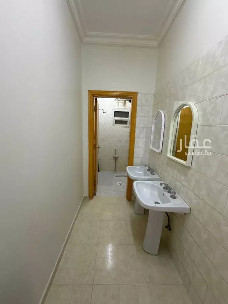 شقة للإيجار في شارع الملك عبدالله ابن عبدالعزيز سعود, حي العاصمة, مدينة الدرعية, منطقة الرياض صورة 2