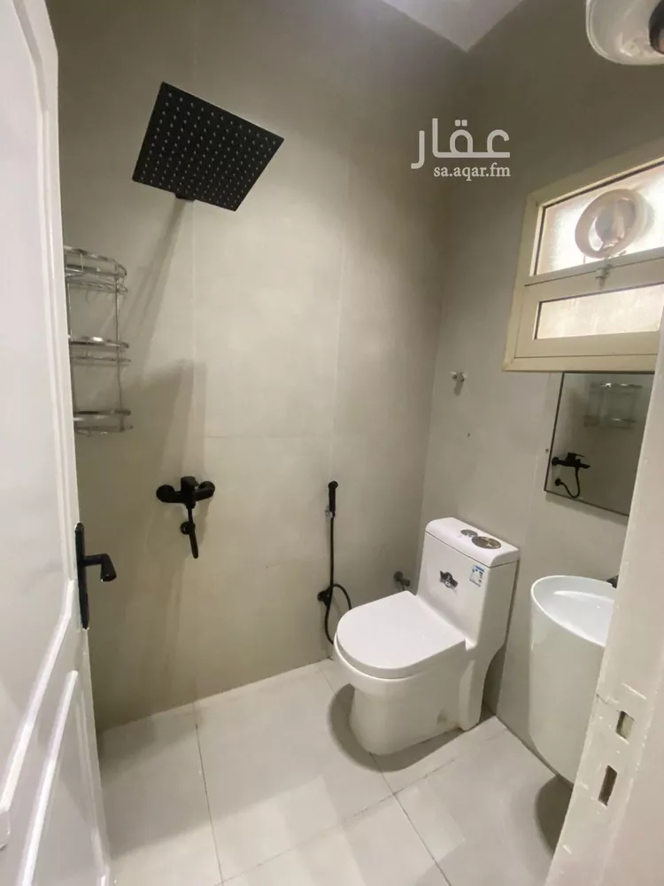 شقة للإيجار في شارع الامير عبدالله بن سعود بن عبدالله صنيتان ال سعود, حي الياسمين, مدينة الرياض, منطقة الرياض