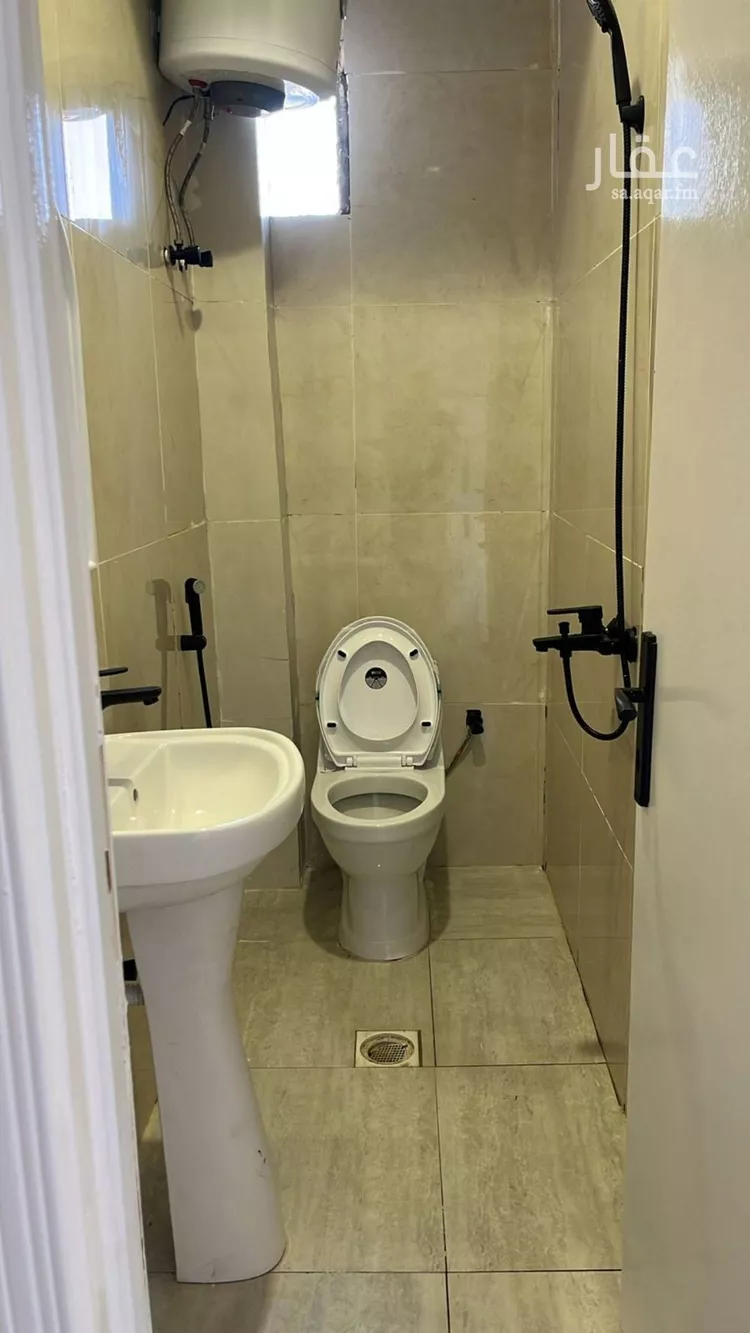 شقة للإيجار في شارع علي بن أبي طالب, حي الملز, مدينة الرياض, منطقة الرياض صورة 2