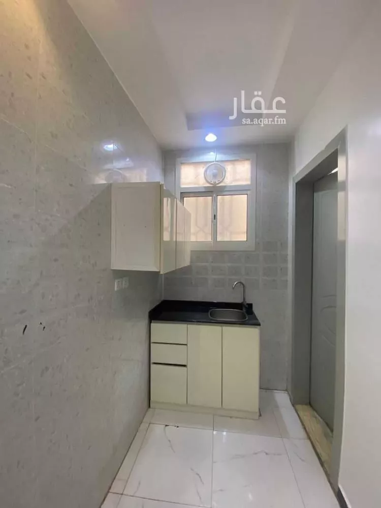 شقة للإيجار في شارع الامير عبدالله بن سعود بن عبدالله صنيتان ال سعود, حي اليرموك, مدينة الرياض, منطقة الرياض صورة 2