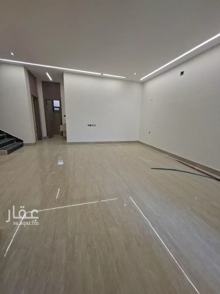 فيلا للبيع في شارع إسماعيل اليزيدي, حي طويق, مدينة الرياض, منطقة الرياض صورة 4