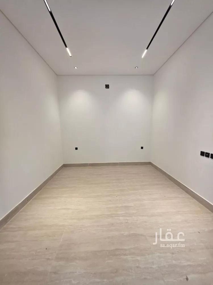 فيلا للبيع في شارع صهيب أبي موسى, حي المهدية, مدينة الرياض, منطقة الرياض صورة 5