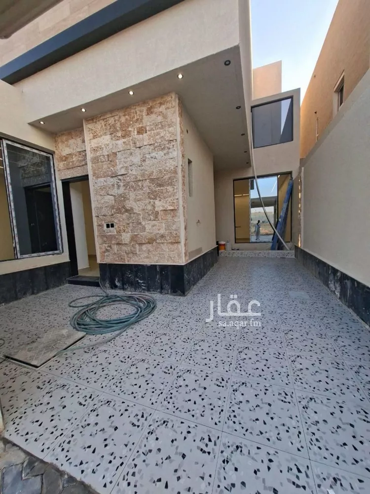 فيلا للبيع في شارع إسماعيل اليزيدي, حي طويق, مدينة الرياض, منطقة الرياض صورة 2