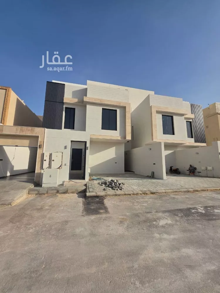 دور للبيع في شارع مدائن صالح, حي العريجاء الغربي, مدينة الرياض, منطقة الرياض