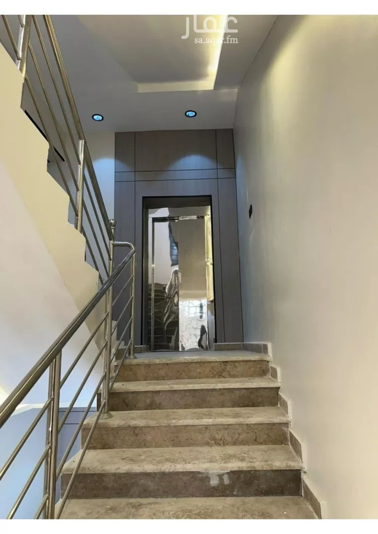 دور للبيع في شارع الحزمة, حي ديراب, مدينة الرياض, منطقة الرياض صورة 3