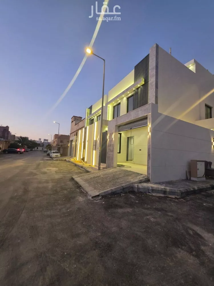 فيلا للبيع في شارع ابن الحكيم, حي العريجاء الغربي, مدينة الرياض, منطقة الرياض صورة 2