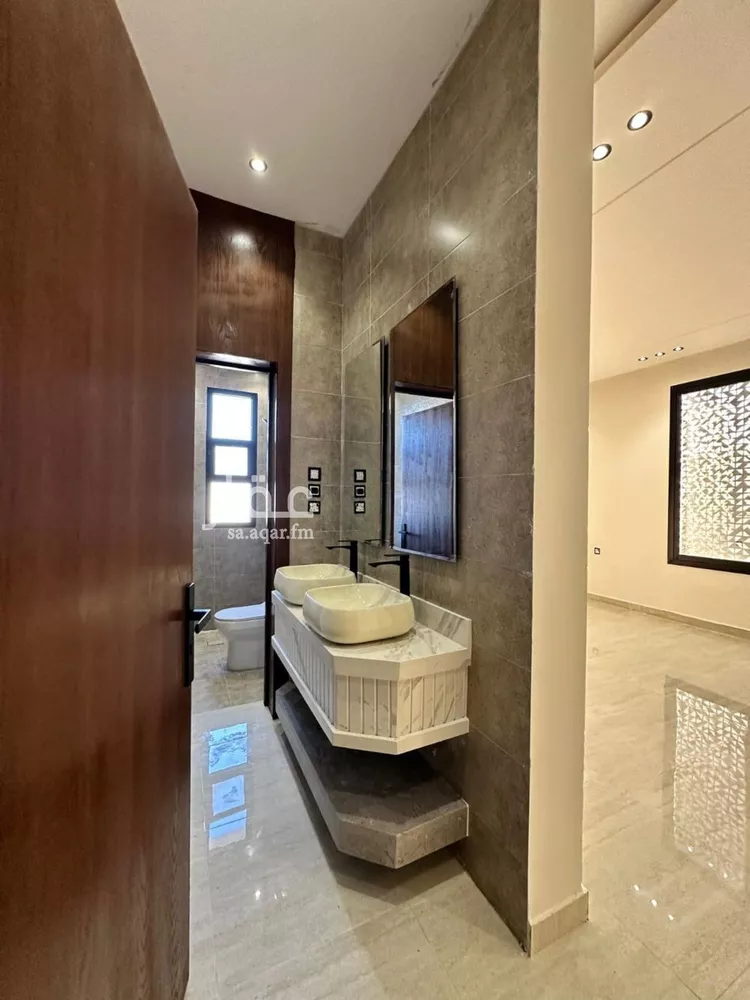 دور للبيع في شارع المديرى, حي الحزم, مدينة الرياض, منطقة الرياض 23