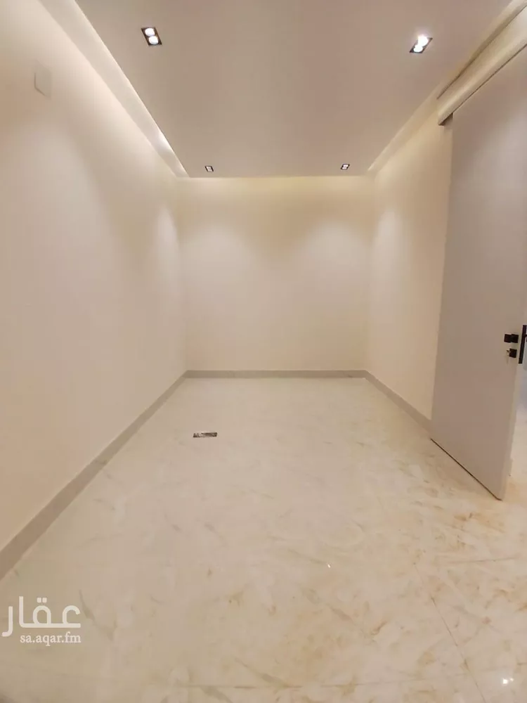 Floor for Sale in Riyadh Taiba 8