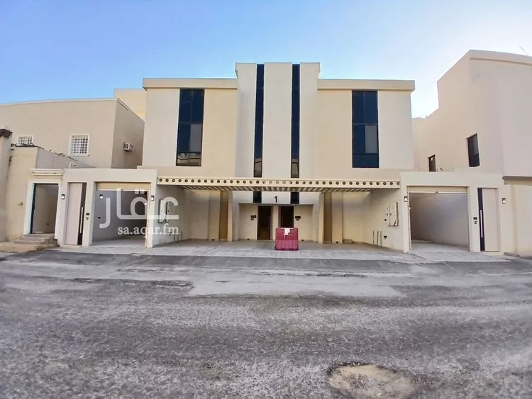 دور للبيع في شارع عبدالباسط بن خليل, حي طويق, مدينة الرياض, منطقة الرياض