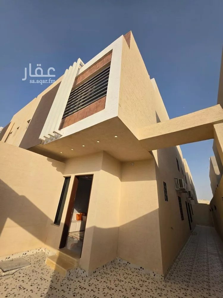 Floor for Sale in Riyadh Ad Dar Al Baida صورة 3
