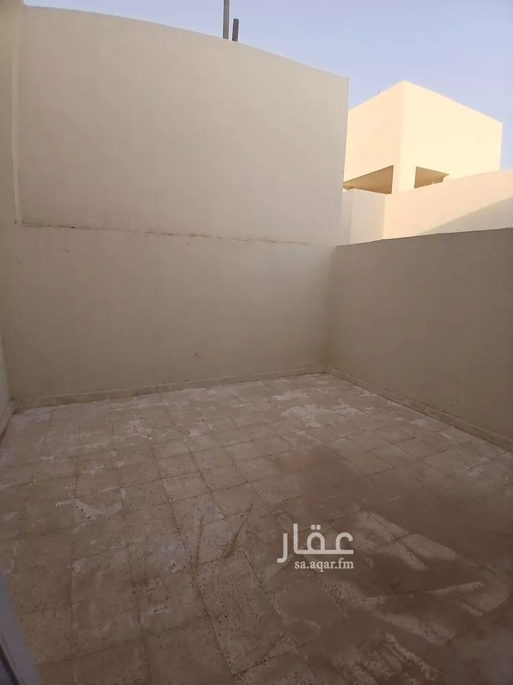 فيلا للبيع في شارع منصور بن محمد بن حمزة, حي طيبة, مدينة الرياض, منطقة الرياض 7