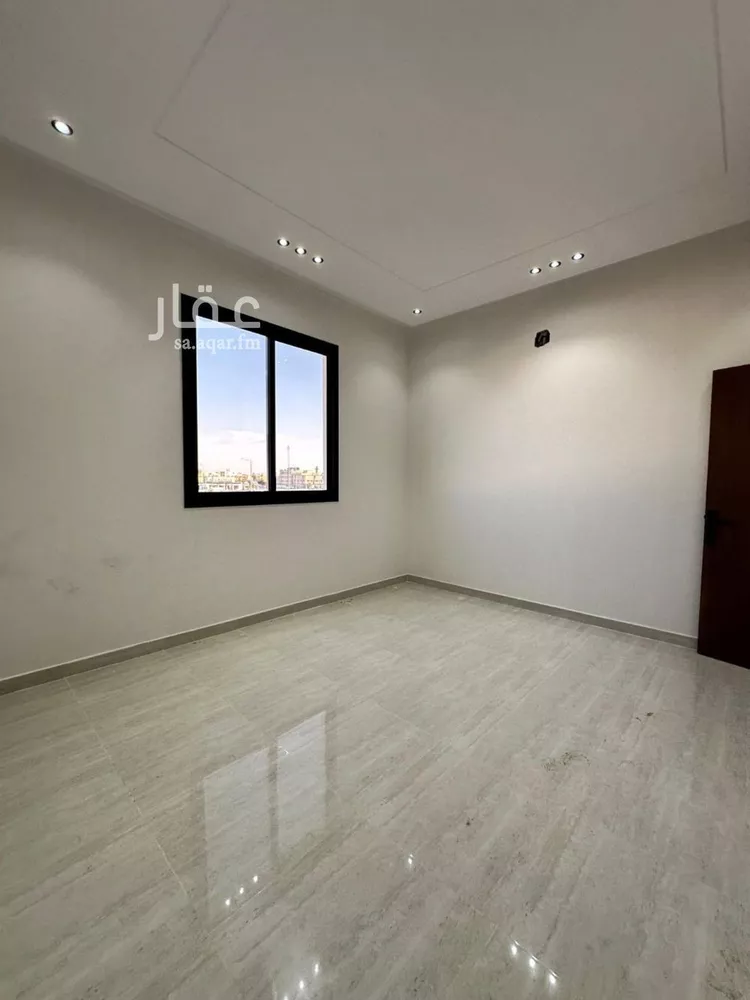 دور للبيع في شارع المديرى, حي الحزم, مدينة الرياض, منطقة الرياض 14