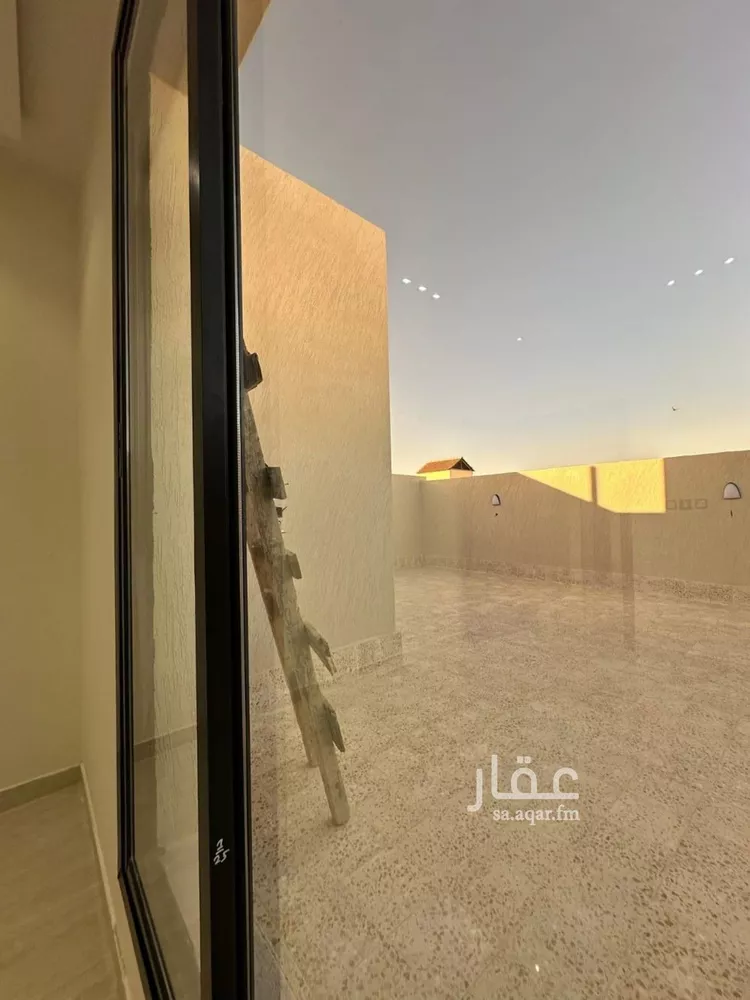 دور للبيع في شارع المديرى, حي الحزم, مدينة الرياض, منطقة الرياض 15