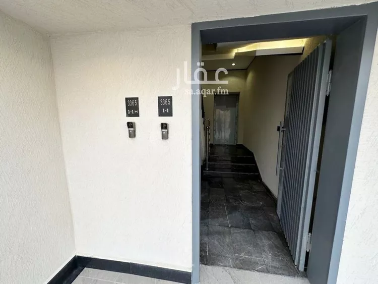 Floor for Sale in Riyadh Tuwaiq صورة 4