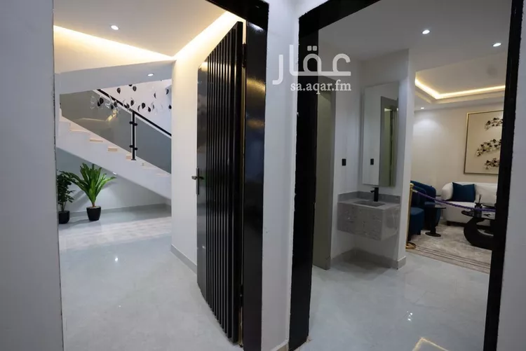 Floor for Sale in Riyadh Tuwaiq صورة 4