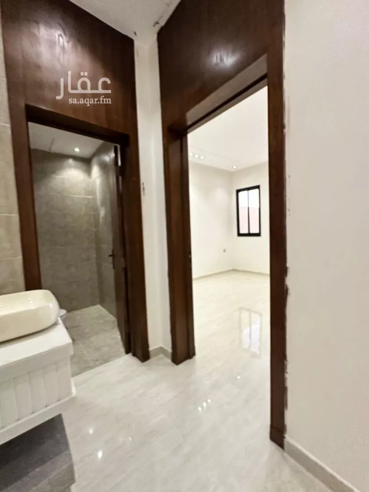 دور للبيع في شارع المديرى, حي الحزم, مدينة الرياض, منطقة الرياض 16