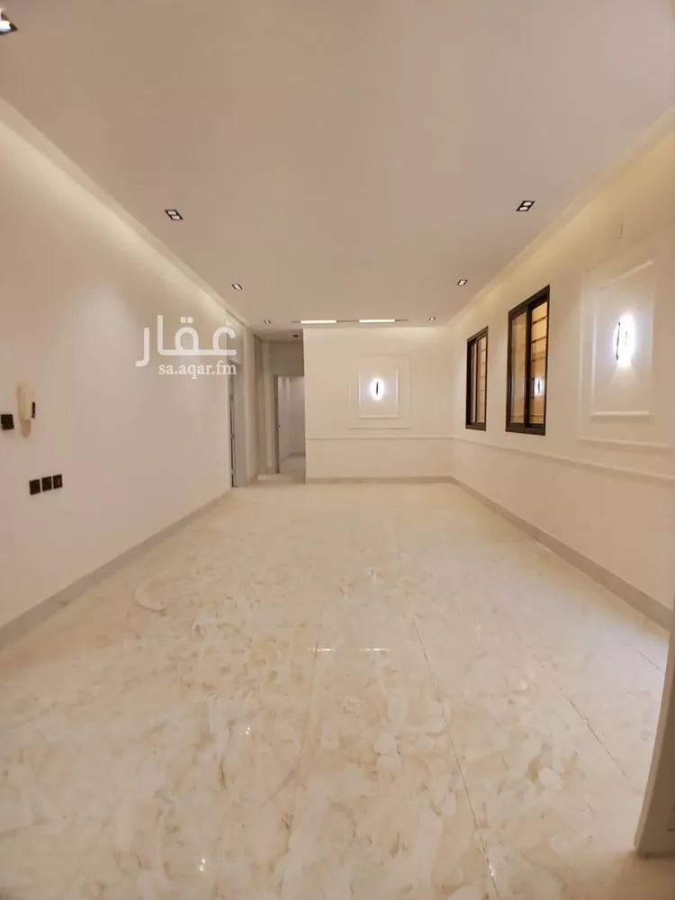 Floor for Sale in Riyadh Taiba 10
