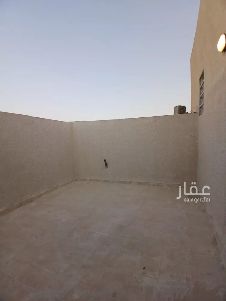 Floor for Sale in Riyadh Taiba 10