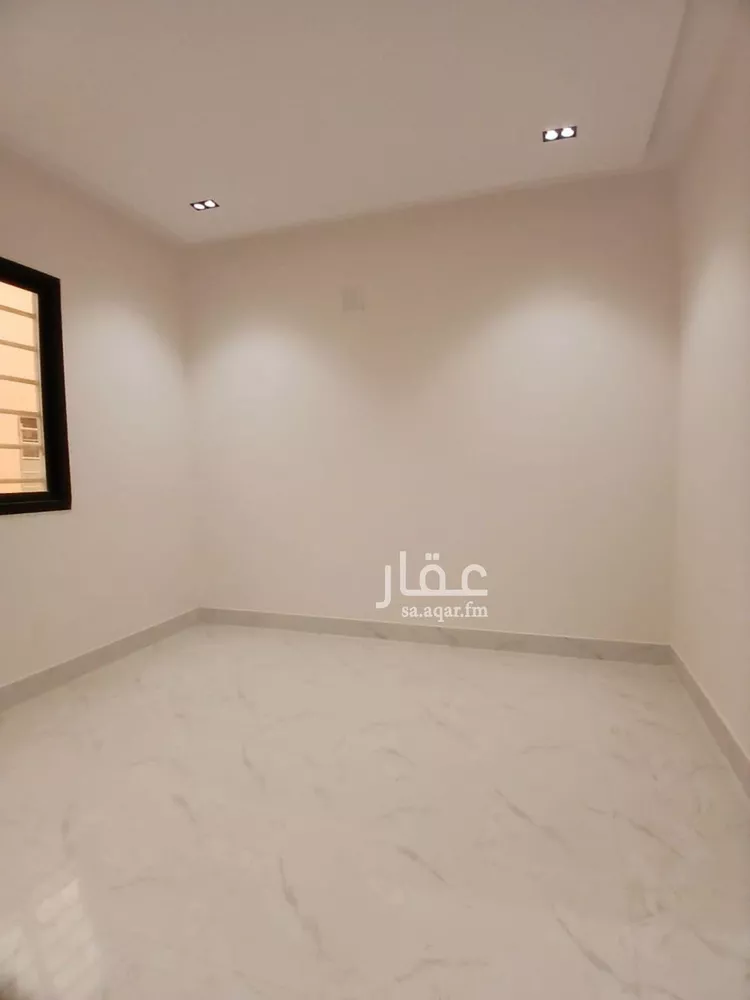 Floor for Sale in Riyadh Taiba 13