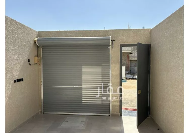 دور للبيع في شارع الحسامي, حي ديراب, مدينة الرياض, منطقة الرياض صورة 3