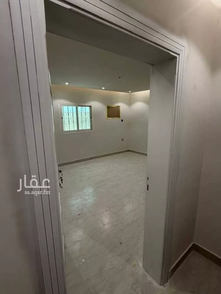 Building for Rent in Jeddah As Safaa 13