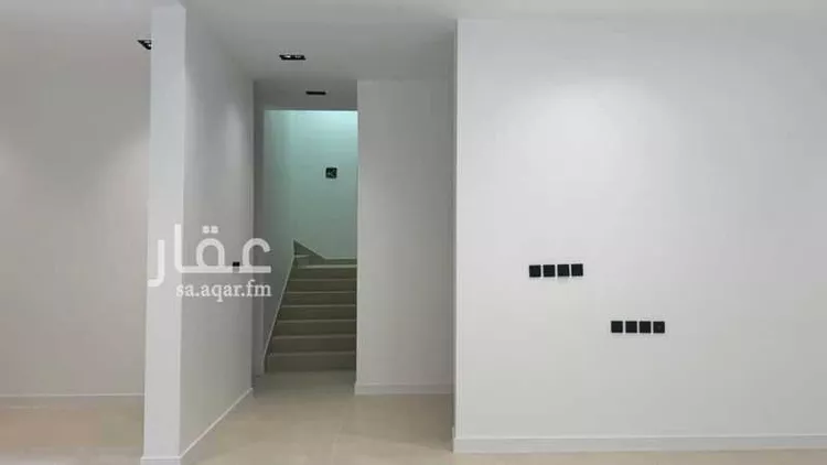 فيلا للبيع في شارع إبراهيم بن موسى الفيومي, حي الفاروق, مدينة الرياض, منطقة الرياض صورة 5