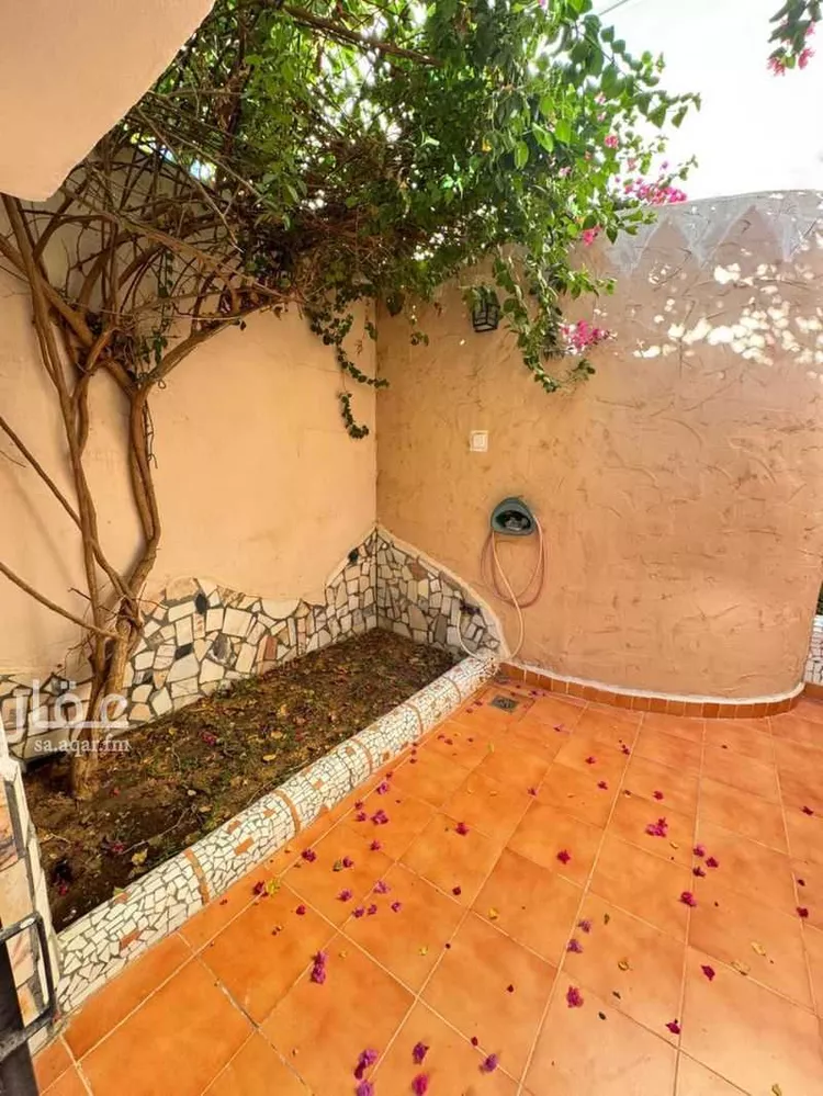 شقة للإيجار في شارع شجاع بن وهب ، حي السليمانية ، الرياض ، منطقة الرياض صورة 4