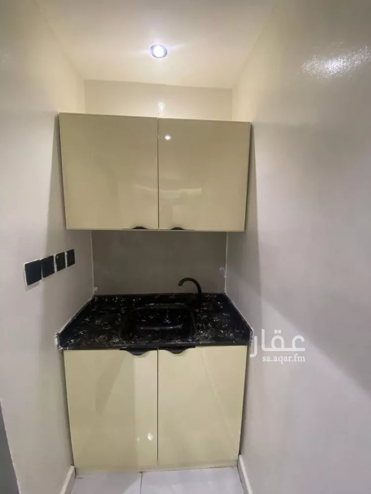 شقة للإيجار في شارع طريق الملك عبدالعزيز الفرعي, حي المصيف, مدينة الرياض, منطقة الرياض صورة 2