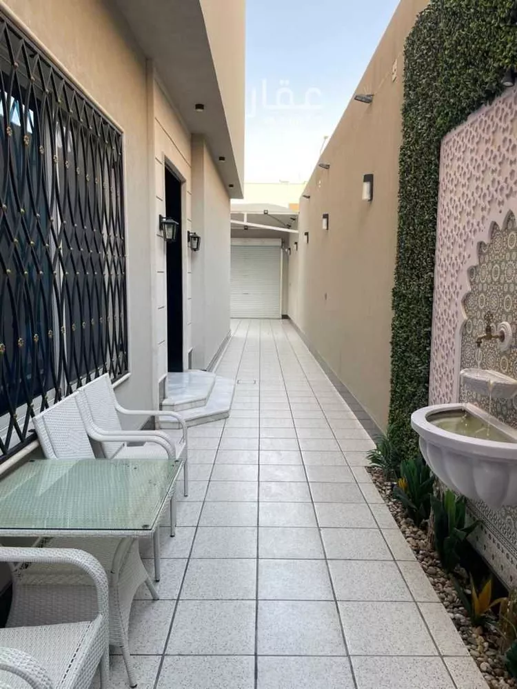 فيلا للبيع في شارع رقم 235 ، حي الملقا ، الرياض ، منطقة الرياض صورة 5