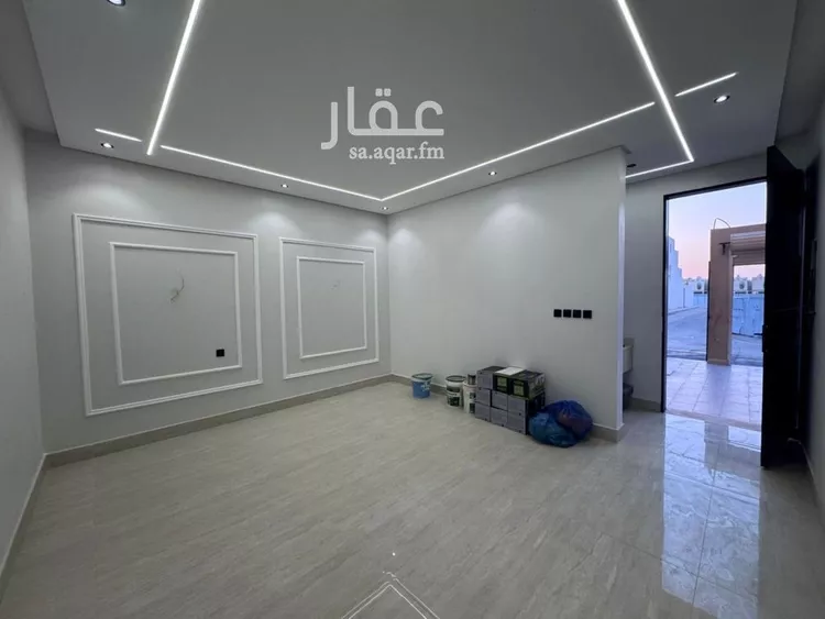 Floor for Sale in Riyadh Tuwaiq صورة 3