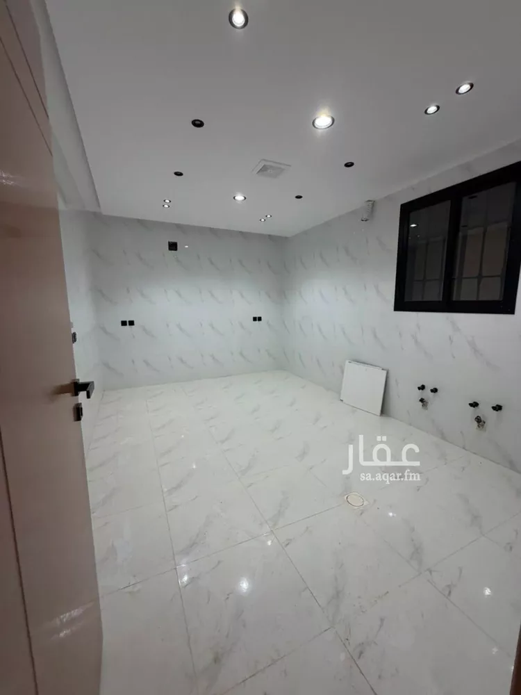Villa for Sale in Riyadh Al Uraija Al Wusta 13