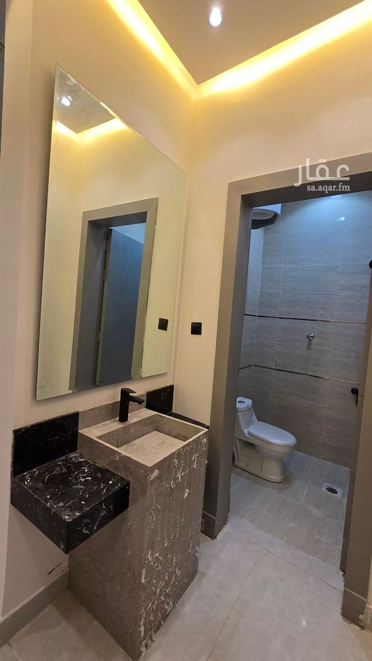 Floor for Sale in Riyadh Badr 15