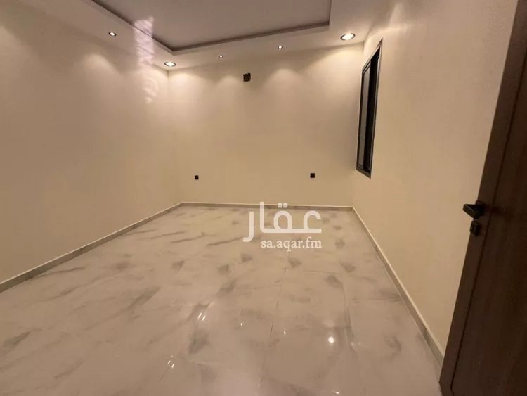 فيلا للبيع في شارع جلاجل, حي ظهرة لبن, مدينة الرياض, منطقة الرياض صورة 3