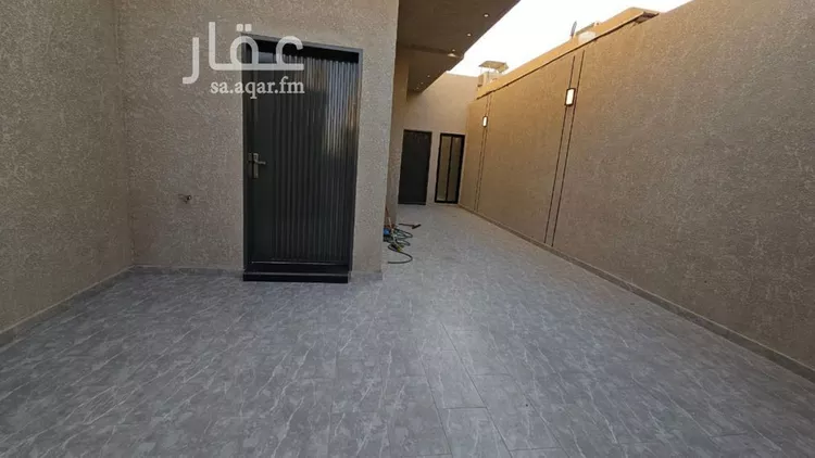 دور للبيع في شارع محمد بن سليمان الحمدان, حي سلطانة, مدينة الرياض, منطقة الرياض صورة 2